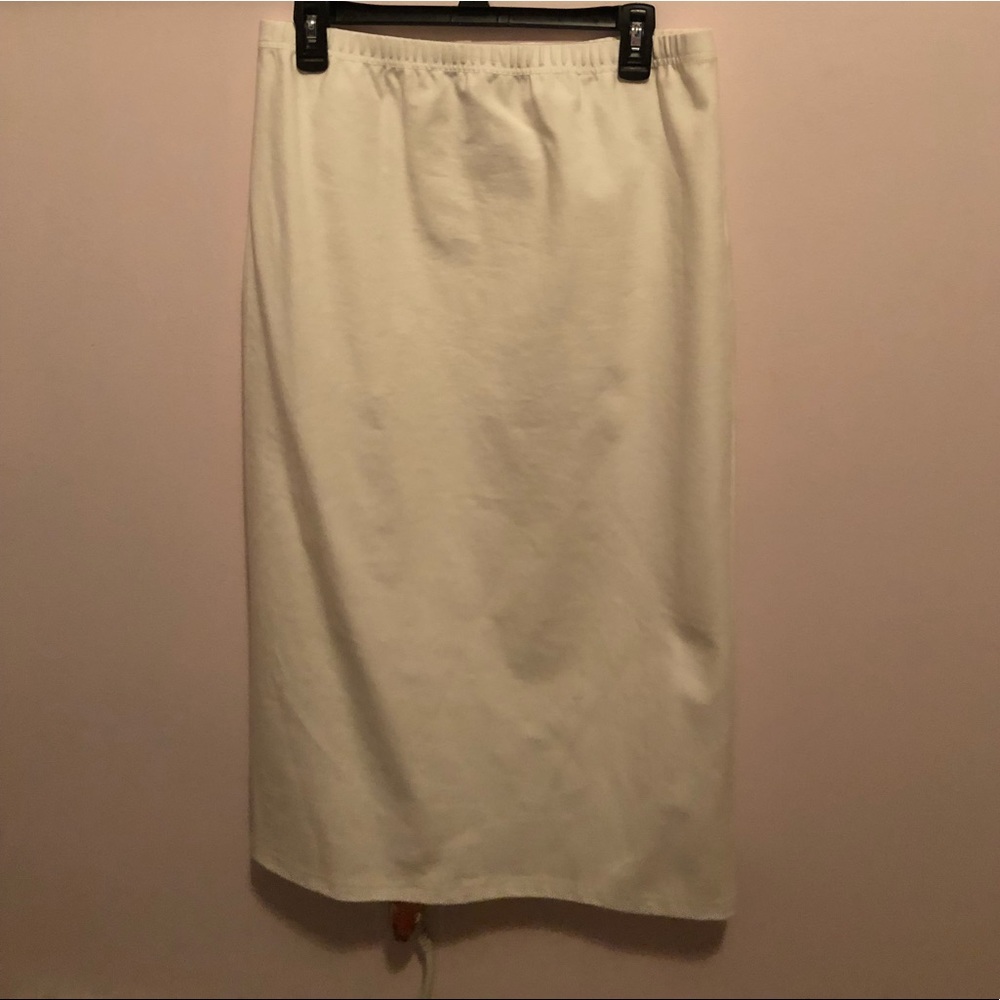 Nuggles White 31” Midi Skirt